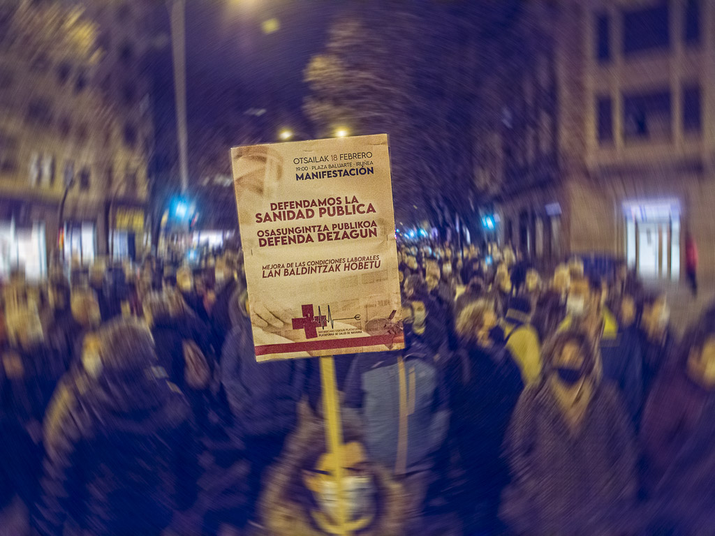 [ARGAZKIAK] #OsasunPublikoa Osasun sistema publiko eta duina bermatzeko aurrekontu eta lan baldintza egokiak eskatu dituzte. bit.ly/33AV67y