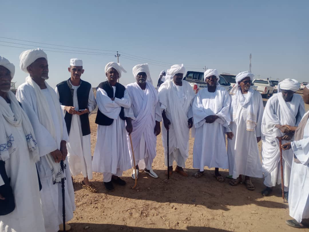 AbdelbagiFadli's tweet photo. جانب من لقاء بني جرار بوفد ابناء العمومة الشكرية بالنيل الابيض https://t.co/JDEhgO3USE