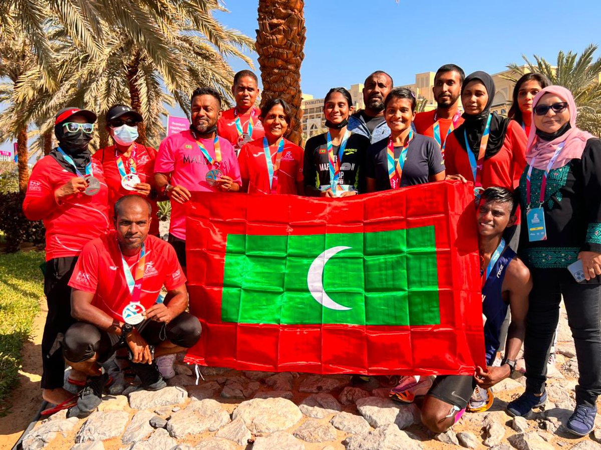 MDVinUAE's tweet photo. Ambassador Shabeena is delighted  to cheer Maldivian #runners who participated at Ras Al Khaimah Half Marathon (World’s fastest half marathon) held in Ras Al Khaimah, #UAE. #RakHalf #RakHalf2022 https://t.co/CBWcX3K3pI