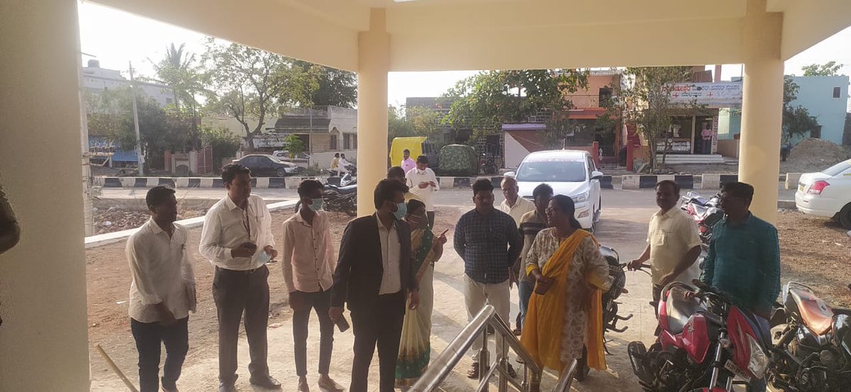 ಮಾನ್ಯ ಮುಖ್ಯ ಕಾರ್ಯನಿರ್ವಾಹಕ ಅಧಿಕಾರಿಗಳು ಜಿಲ್ಲಾ ಪಂಚಾಯಿತಿ ವಿಜಯಪುರ ರವರು  ಕೊಲ್ಹಾರ ತಾಲೂಕ ಪಂಚಾಯಿತಿಗೆ  ಹಾಗೂ ಮುಳವಾಡ ಗ್ರಾಮ ಪಂಚಾಯಿತಿಗೆ ಭೇಟಿ ನೀಡಿ ತಾಲೂಕಿನ ಪ್ರಗತಿಯನ್ನು ಪರಿಶೀಲಿಸಿದರು.