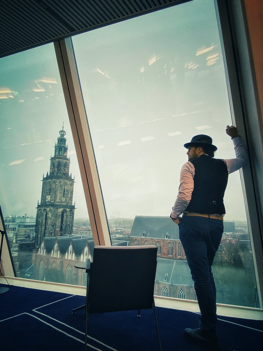 Zondag aanstaande vieren we Lotz of Love in <a href="/forum_groningen/">Forum Groningen</a> om mooie herinneringen met elkaar op te halen, een eerste fase van verlies af te sluiten en uiting te geven aan de blijvende liefde. Je kan live meekijken via platform.forum.nl/nl/herdenking-… start 1700u #lotzleeft #lotzoflove