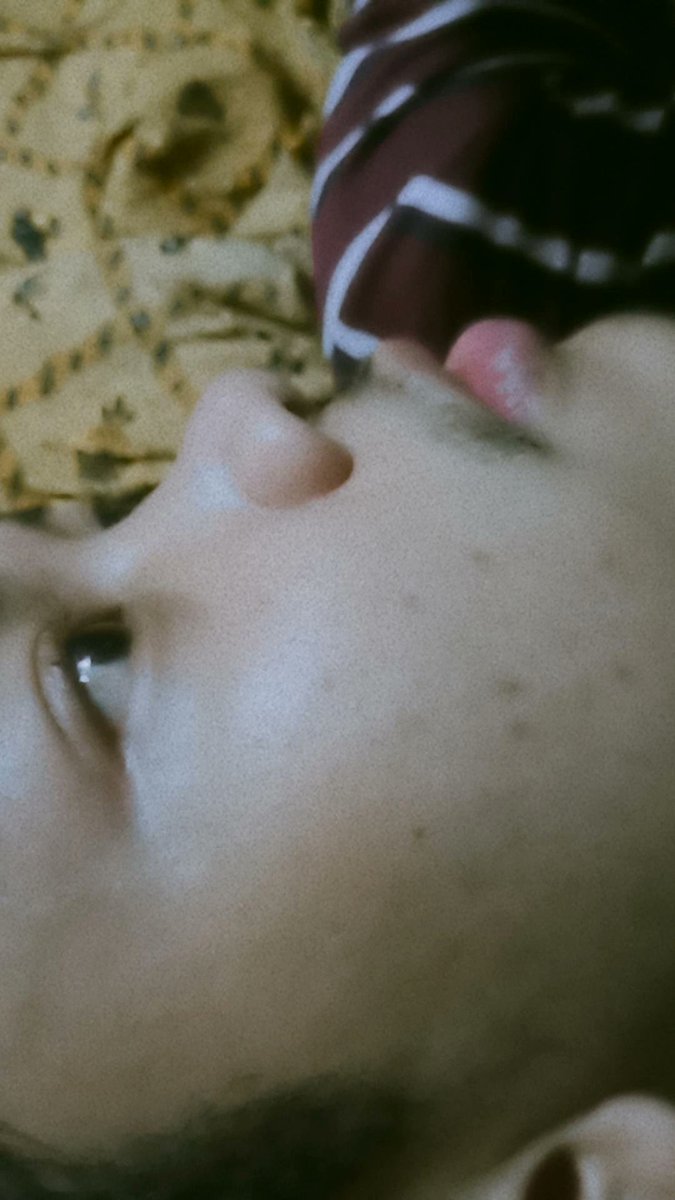amemeliaa's tweet photo. 🖤✨ https://t.co/wNzF5LRxOu