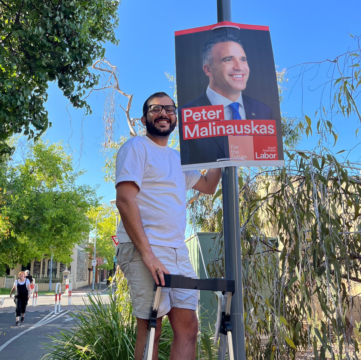 SPOTTED: <a href="/YoungLaborOz/">Australian Young Labor</a> President Ali Amin corfluting for the next Premier of South Australia <a href="/PMalinauskasMP/">Peter Malinauskas</a>!