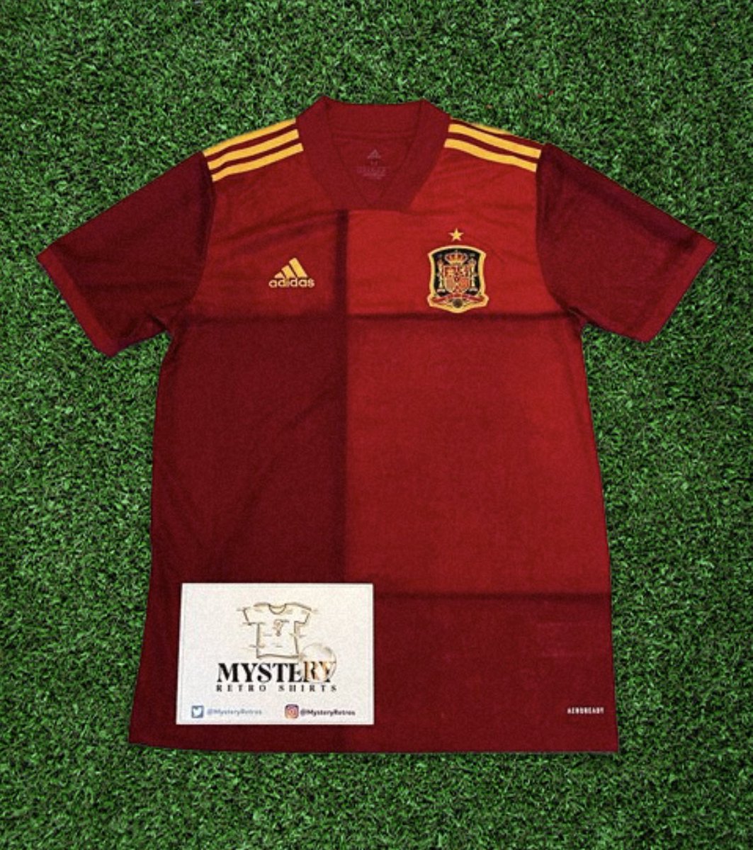 FTBLsection's tweet image. If Man City beat Spurs today we’ll giveaway a mysteryretroshirts.co.uk box!🎁

Retweet &amp;amp; follow us to enter.📲