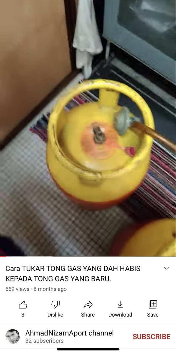 SabrinaShuhaim1's tweet photo. Share je lah ilmu kita walau sekecil kecil seperti tukar tong gas. Ada ya insan lemah yang tak tahu seperti…saya 🥲 https://t.co/yXkYr3nyet