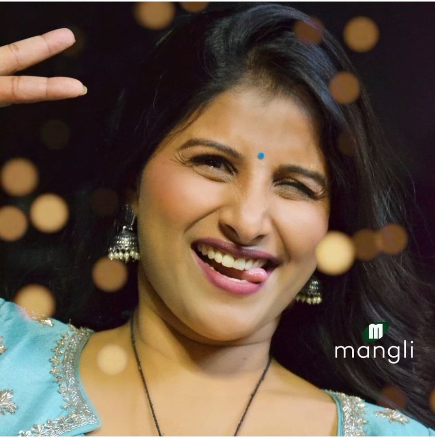 FL8df_fVkAk3H9X?format=jpg&name=900x900