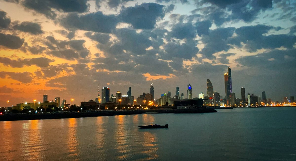 €§ђ6ặ tweet media