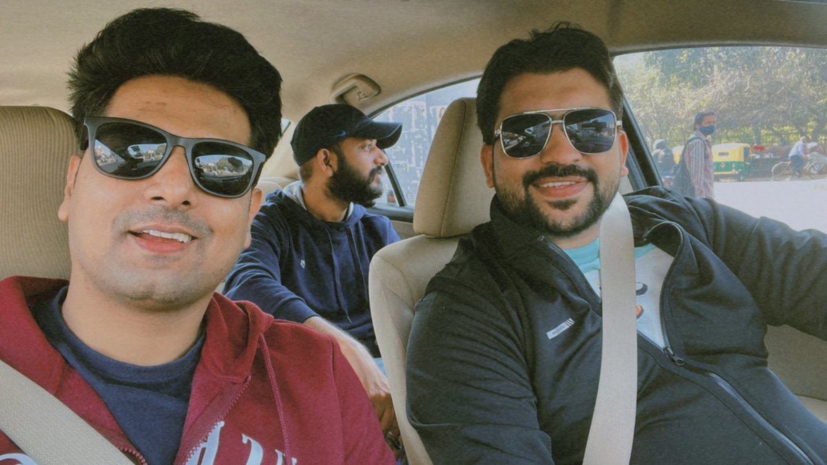 DanishKh4n's tweet photo. Road trip! https://t.co/z0Cqvfmesy