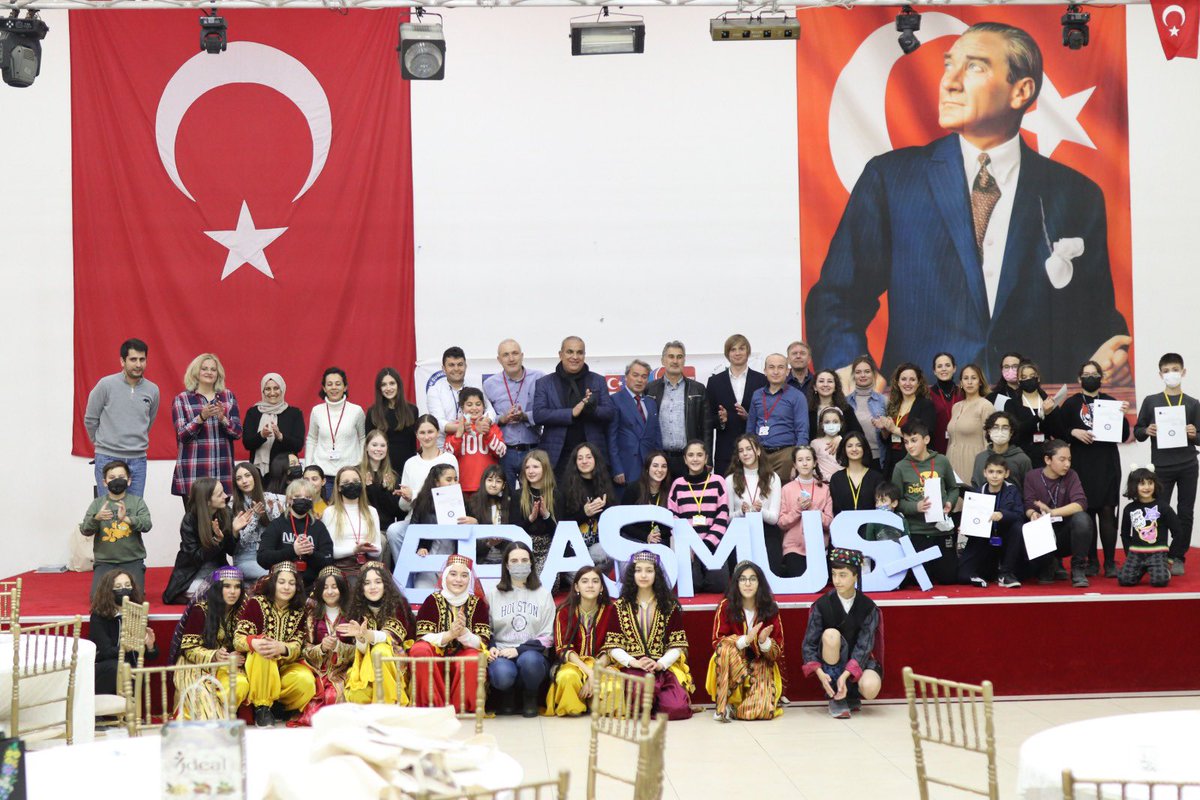 ferhattekin20's tweet photo. Erasmus+ @20zgi https://t.co/ANmPPDzDKL