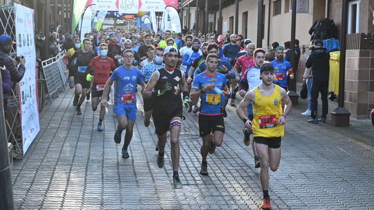 Tras la victoria de Ana Nogueiro e lgnacio Pello en el Trail Nocturno contrarreloj que anoche abrió el 7.° Trail Gijón, esta mañana conoceremos a los ganadores del Trail Corto, segunda prueba puntuable del Gran Premio | RESULTADOS EN: empa-t.com/resultados/vii…