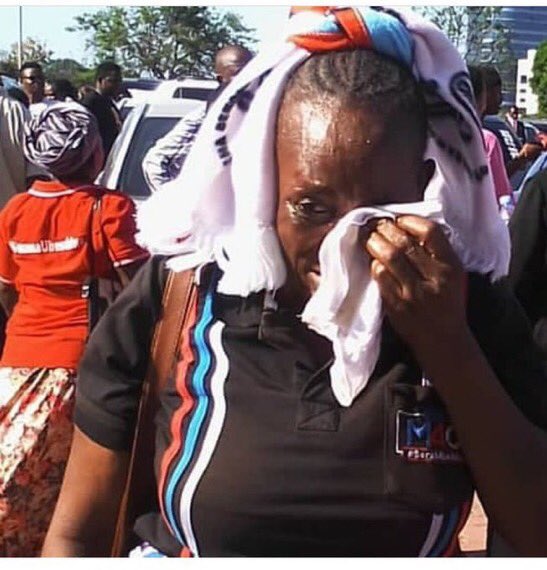 kigogo2014's tweet image. 😁😁😁😁 mabumunda yako mengi sana hii nchi