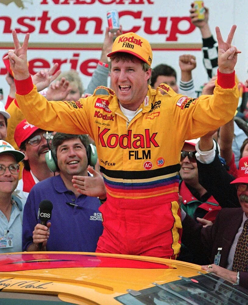 HoursofRacing's tweet photo. On this day in 1995, @SMR_114 scored his 2nd career NASCAR Winston Cup Series win at @DAYTONA #NASCAR #Daytona500 https://t.co/QK6ISqGzNB