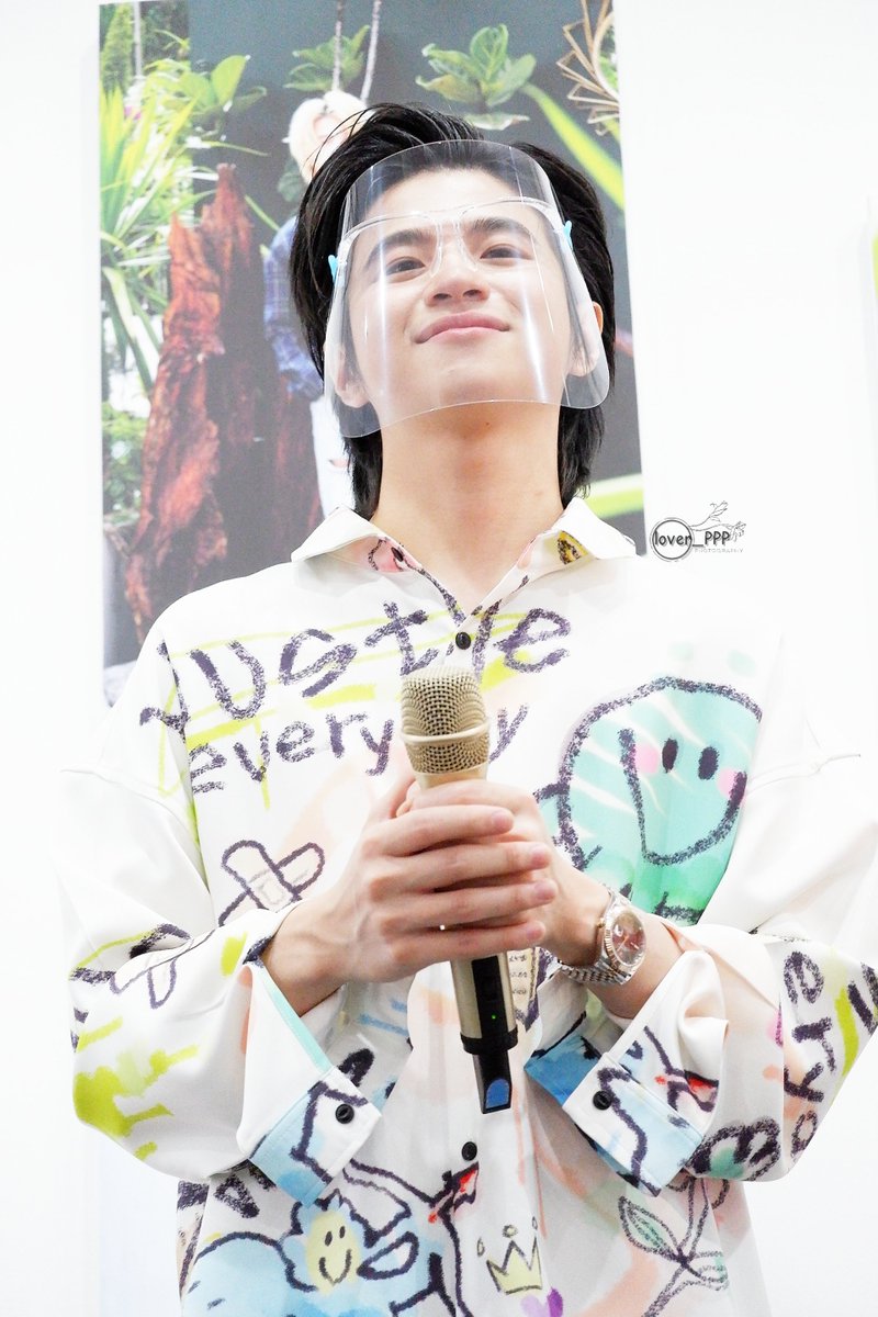 lover__PPP's tweet photo. มุมเสยก็น่ารักนะ 😙
@bplannnnn 
#Happy25thBDPlan 
#คนของแปลน #PlanRathavit https://t.co/Oi8x49ZBTt