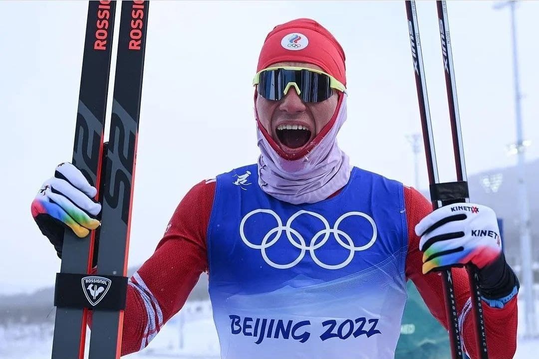brechalov's tweet photo. 🥇🥈Гордость за наших лыжников переполняет меня! Сорвал голос болея, потому что золото Большунова именно в этой гонке - справедливый итог и его личных усилий, и работы команды Елены Вяльбе!

Рад за Ивана Якимушкина, который поставил всё именно на эту гонку!
#веримвкоманду https://t.co/1X6iYmM3rv