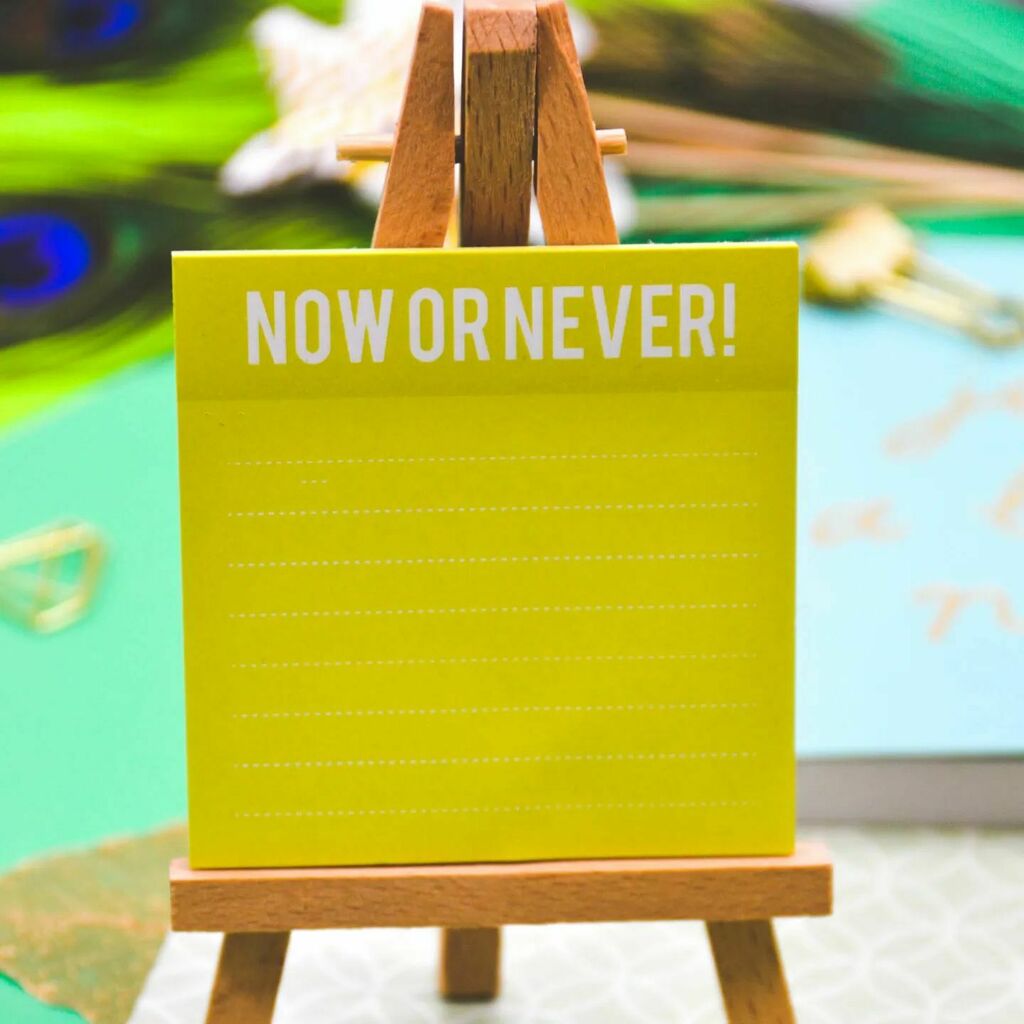 becinmonton's tweet image. DAY 14: N is for NOW... I really need to get over my #impostersyndrome and just do it. Been plagued by self doubt these last few years. But I do need to be creative every day.
#fms_n #fmspad2022 
#creativityeveryday 
Image:  my fabulous blog hosts @lyricalhost who give custo…