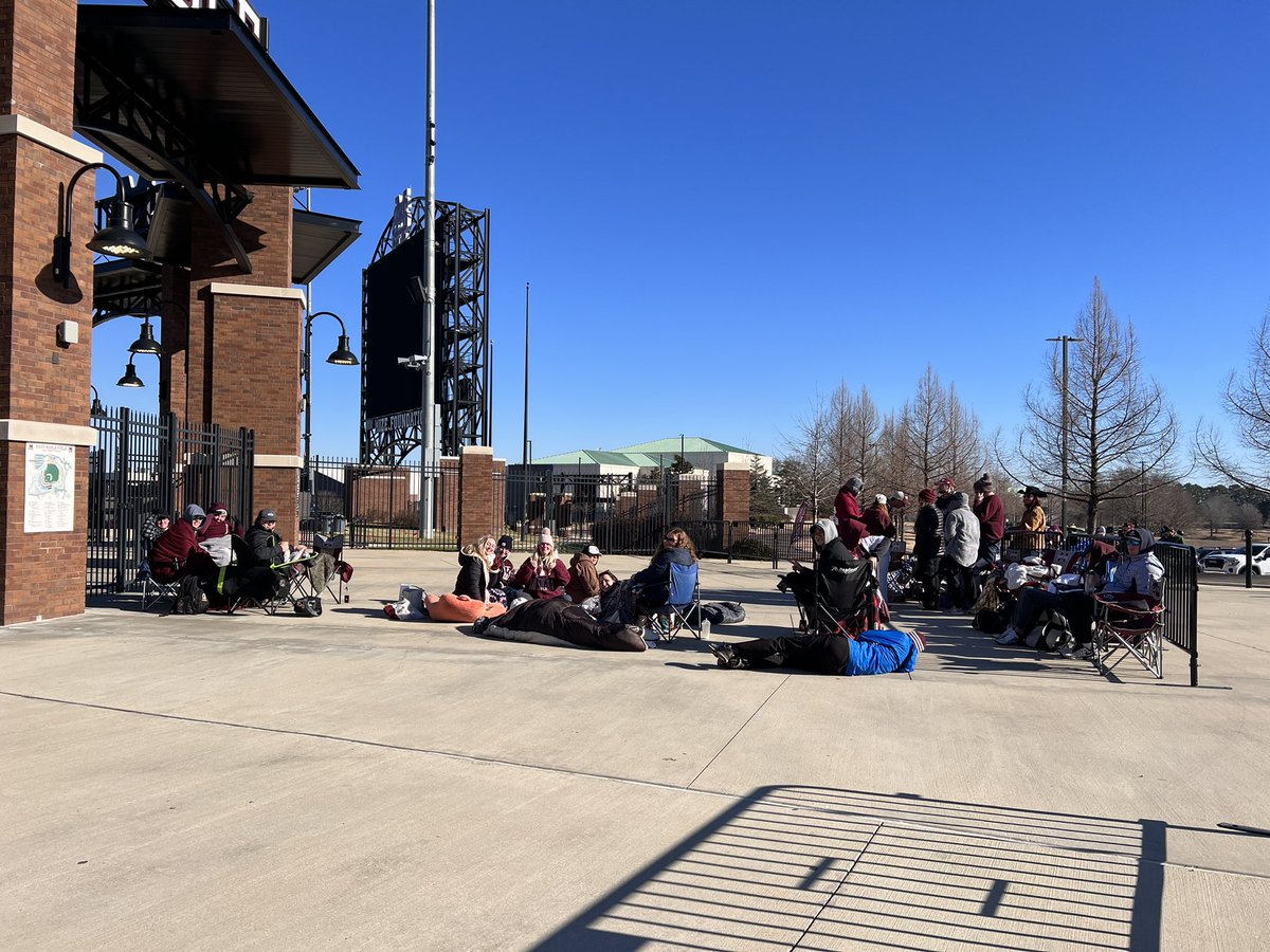 HailStateBB tweet picture