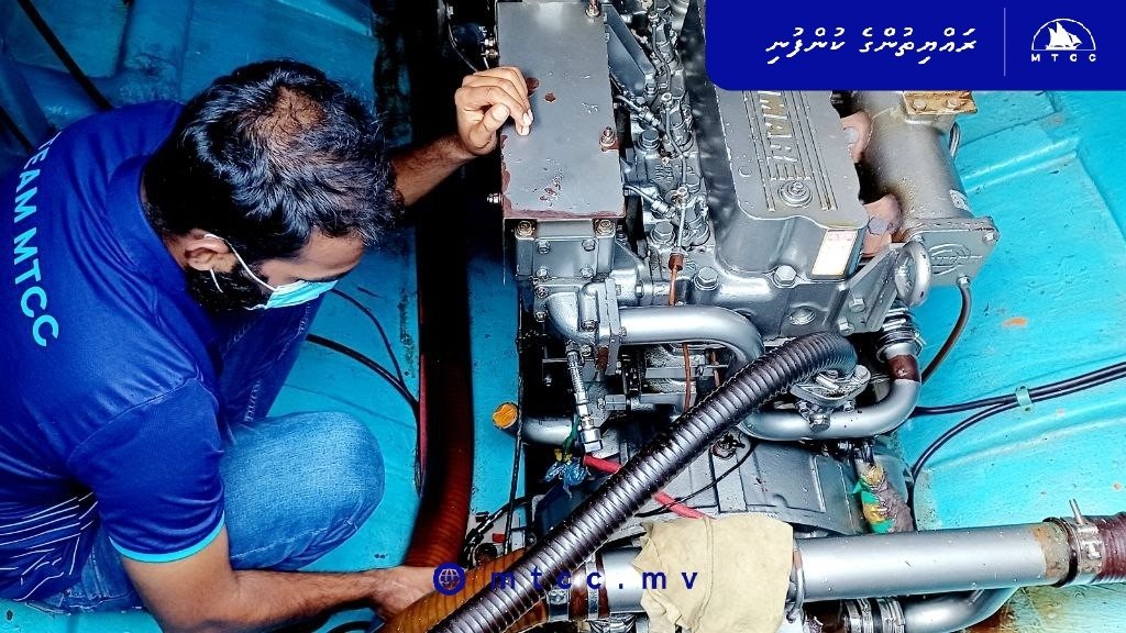 MTCCPlc's tweet photo. Our @MTCCkashavaru team is at Dh. Kudahuvadhoo conducting engine inspections under the Yanmar Service Campaign. The team also held meeting with customers during this trip. #yanmarmarine #suzukimarine #castrol #ppgcoating https://t.co/mhGiKwZJ5j