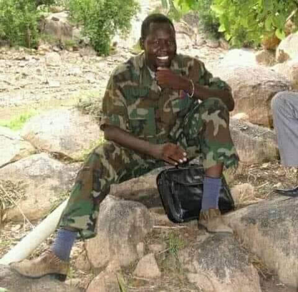 كتب حمور زيادة 

في يونيو 2019 كتب السيد مبارك اردول منشوراً مطالبا المجلس العسكري بتسليم السلطة للح...