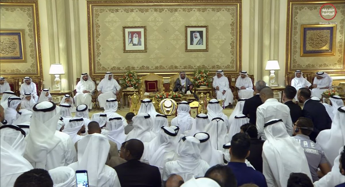 Sl3lF's tweet photo. لأجل سلطان الشارقة ولتكرار المشهد 🤍

يستحق والدنا الفرحة بعد دعمه اللا محدود للرياضة في الامارة وبالتحديد لنادي الشارقة نتمنى من الجميع الحضور يوم الثلاثاء لنساهم بتأهل الملك الى نهائي بطولته المحببة 🏆
https://t.co/D7v4vQG6j3

#الكأس_من_المدرج https://t.co/9ZthyupIIm