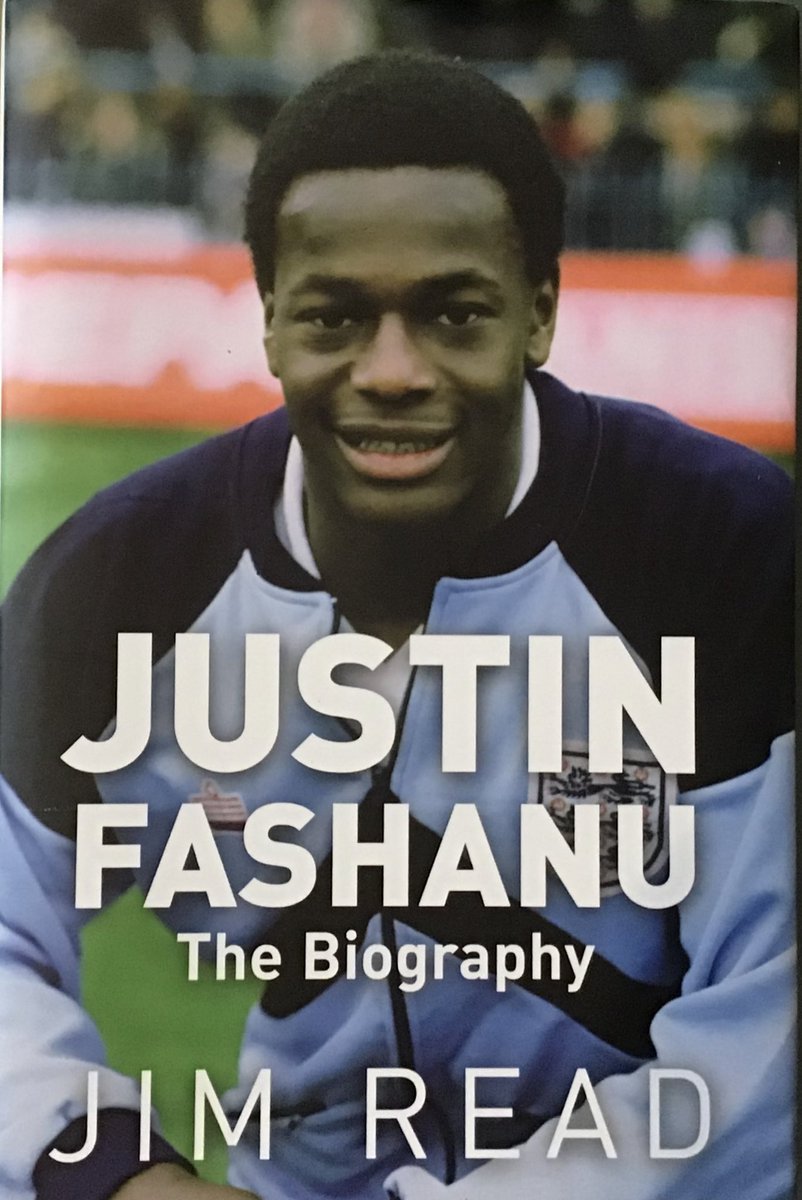 Matthew_Hodson's tweet photo. Justin Fashanu would have turned 61 today.
Justin was Britain's first and still the only high profile openly gay male footballer. He was beautiful and talented.
I knew him (we had a brief thing).
He was hounded by the press and the crowds and took his life at 37.
#LGBTHM22 https://t.co/hmDJgBaHoS
