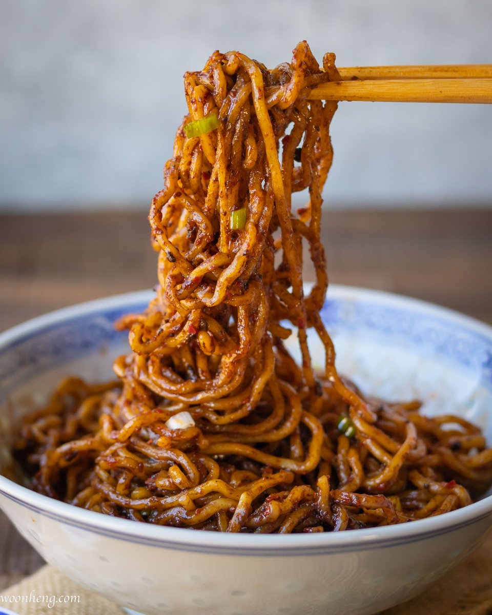 woon_heng's tweet photo. https://t.co/5j3hNiVhF7 

Yes, black garlic chili oil noodle is a must-try! :) https://t.co/ZGO2n0INev