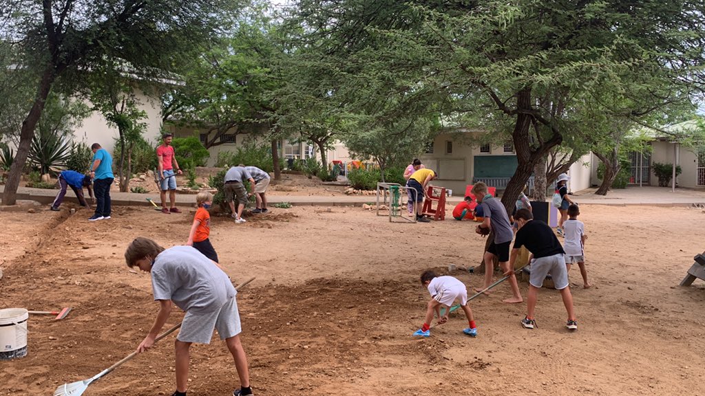 evandrunen's tweet photo. great vibes and community volunteerism @WIS_NAM happening right now #projectplayground https://t.co/oQk4egS09a