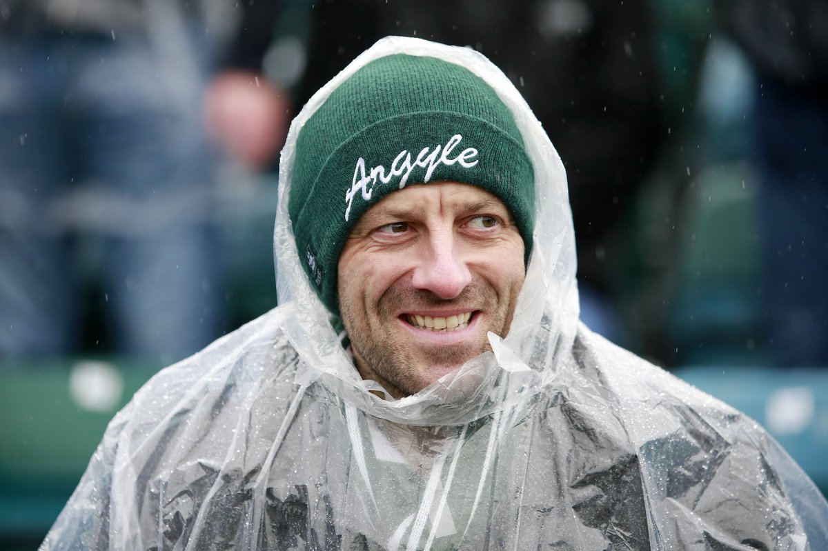 📸 The ponchos are out ☔

💚 #pafc