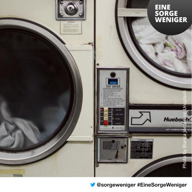 Die Lieferung einer neuen Waschmaschine ist nicht nur zu Weihnachten ein Fest für jene, die sich solche Geräte aus eigener Kraft kaum leisten können. #EineSorgeWeniger macht’s möglich mit deiner Hilfe! paypal.me/oneworrylessorg