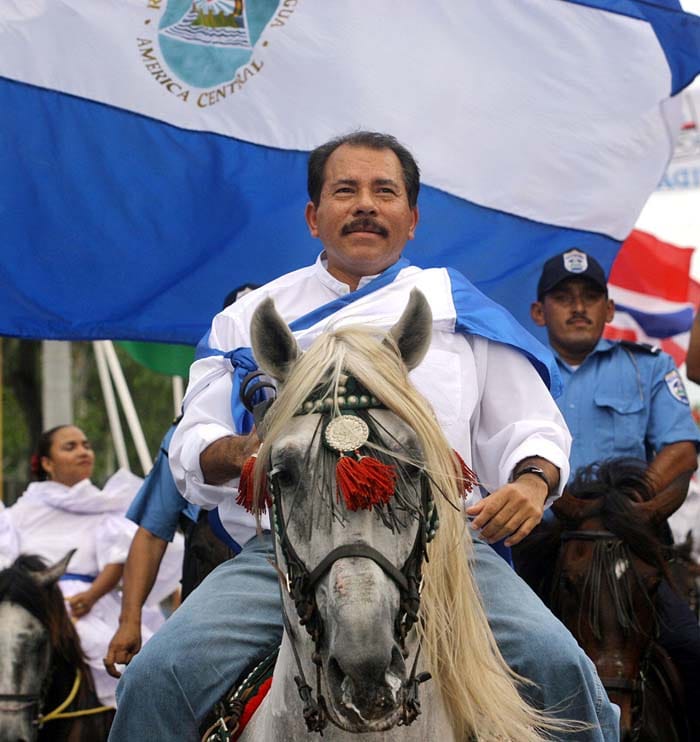 Sandino nuestro máximo exponente de la lucha anti-imperialista 💪💪💪💪
#SandinoSiempreMasAlla