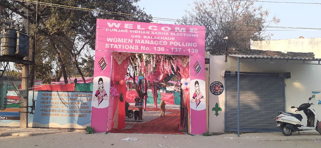 yespunjab's tweet photo. 7 All-Women Pink Polling Booths set up in SBS Nagar: DC Vishesh Sarangal   https://t.co/2JhqNDFkbO

#DC #VisheshSarangal #PinkPollingBooths #SBSNagar #Elections #YesPunjab https://t.co/E1mfkrnWSI