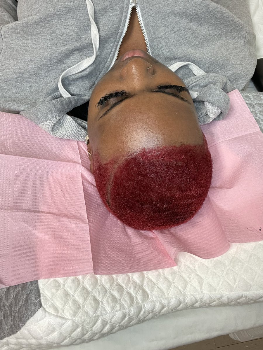 EYECANDY tweet media