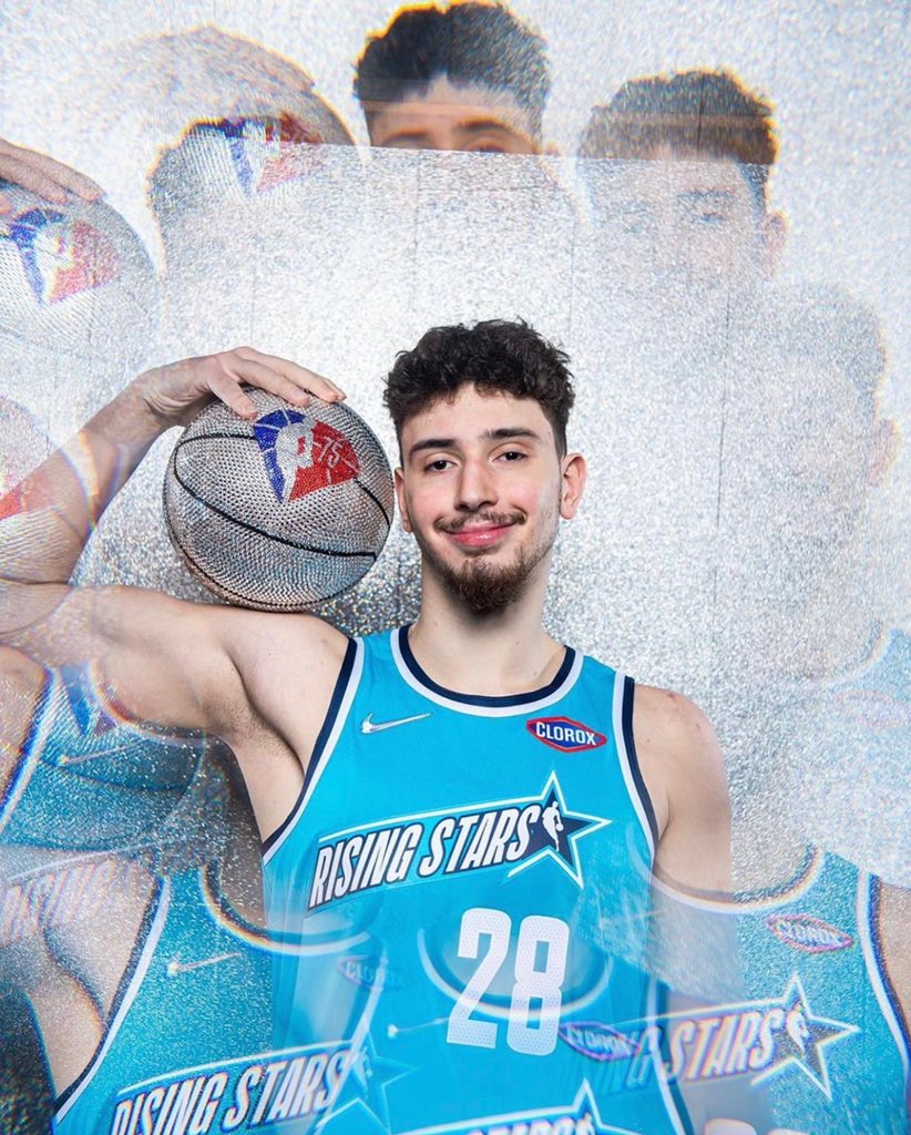 Dün akşam benim için çok özel ve eğlenceli anlardan biriydi. NBA’deki ilk yılımda Rising Stars’a katılmak ve bu eğlencelin bir parçası olmak paha biçilemez. Beni destekleyen ve mesajlarıyla bana güç veren herkese teşekkür ederim. 🙏