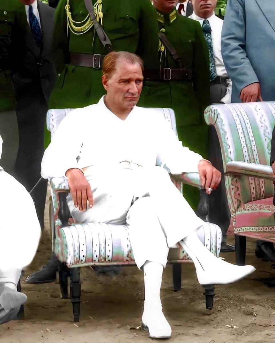 "Yurtta barış,
Dünyada barış!"