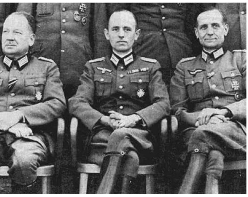 Oren_theace's tweet photo. החל משנת 1963 ועד לאחרונה, היה מוענק מדי שנה פרס הוברטוס סטרוגולד למחקר או יישום בולט בתחום רפואת החלל. ולא בכדי. סטרוגולד נחשב "אבי רפואת החלל" והמומחה בהא הידיעה בארה"ב לרפואה אווירית. מנין הידע שלו? מניסויים על אסירים במחנות ריכוז, בהיותו חלק מהמנגנון הנאצי. לאחרונה> https://t.co/hL44lwdq29