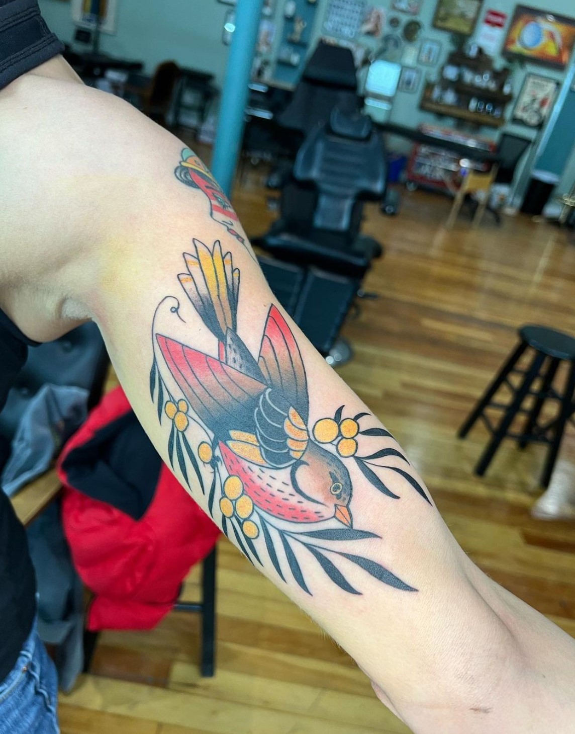 Traditional Bird by Bianca thekrampus as a guest artist  Fearless  Tattoo The Hague  rtattoos