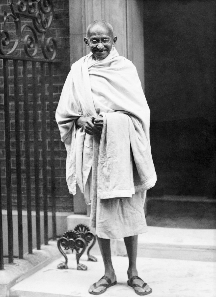 ashiscray's tweet photo. Has anyone heard a single word about poverty, unemployment and inflation from @narendramodi in the current election campaign? He &amp; @BJP4India have been responsible for these for 8 years. The silence speaks of utter failure. He tries to fool people by talking nonsense. @INCIndia https://t.co/ajt8qI8xoO
