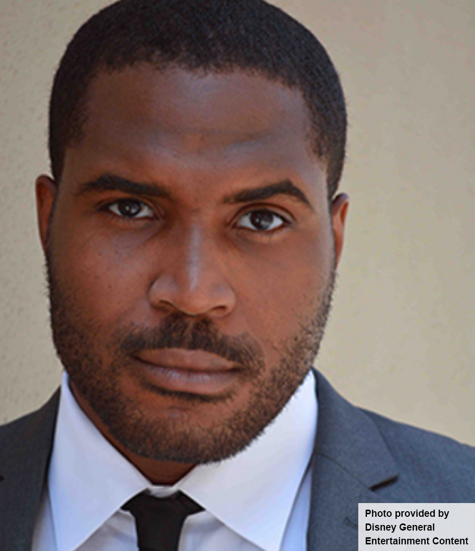 Congratulations to Michael Wilson ’05, who is 1 of just 9 people selected to join Disney’s highly competitive Executive Incubator Program! It’s designed to create a pipeline of next-generation network executives from underrepresented backgrounds. #HawkPride