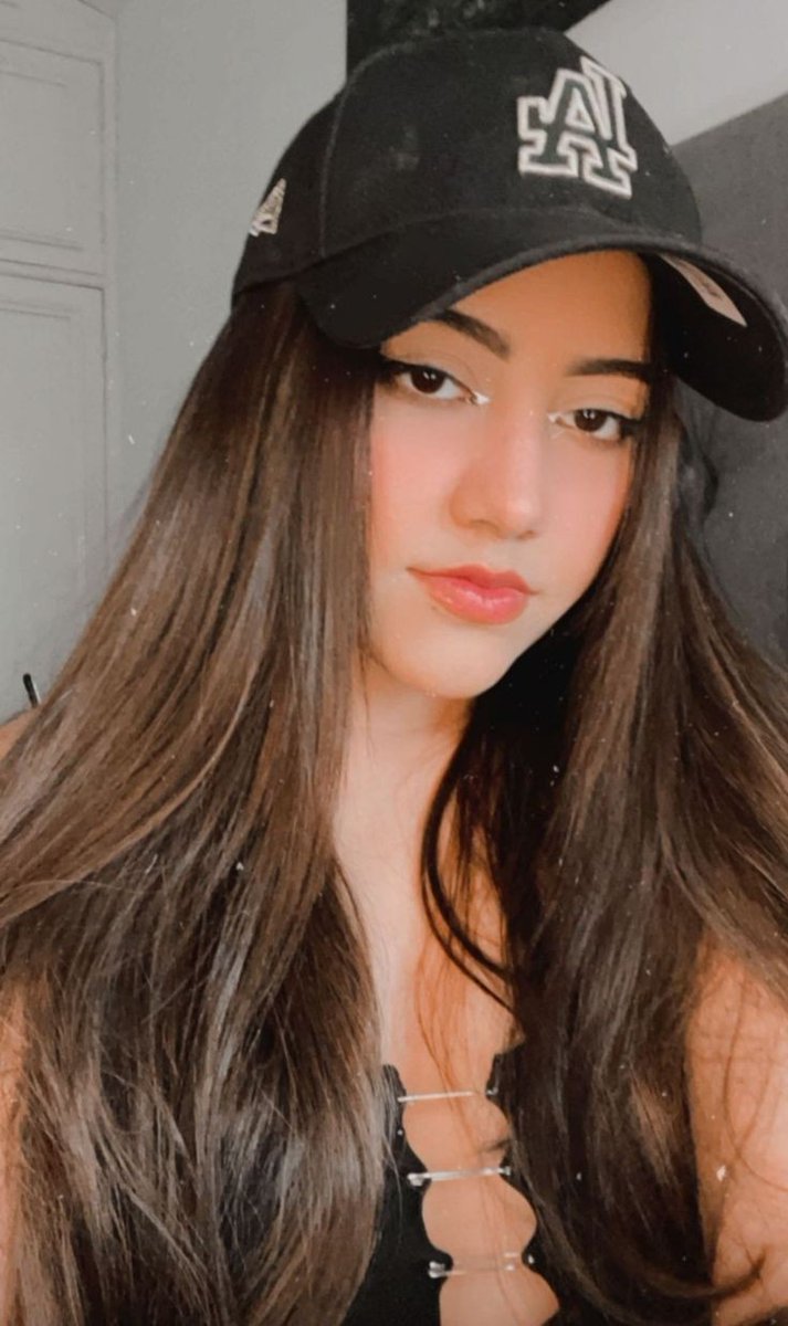 melimitodo's tweet photo. Queremos ver nominada a @melipandda#PeticionesMIAW2022 https://t.co/XHRKCv730F