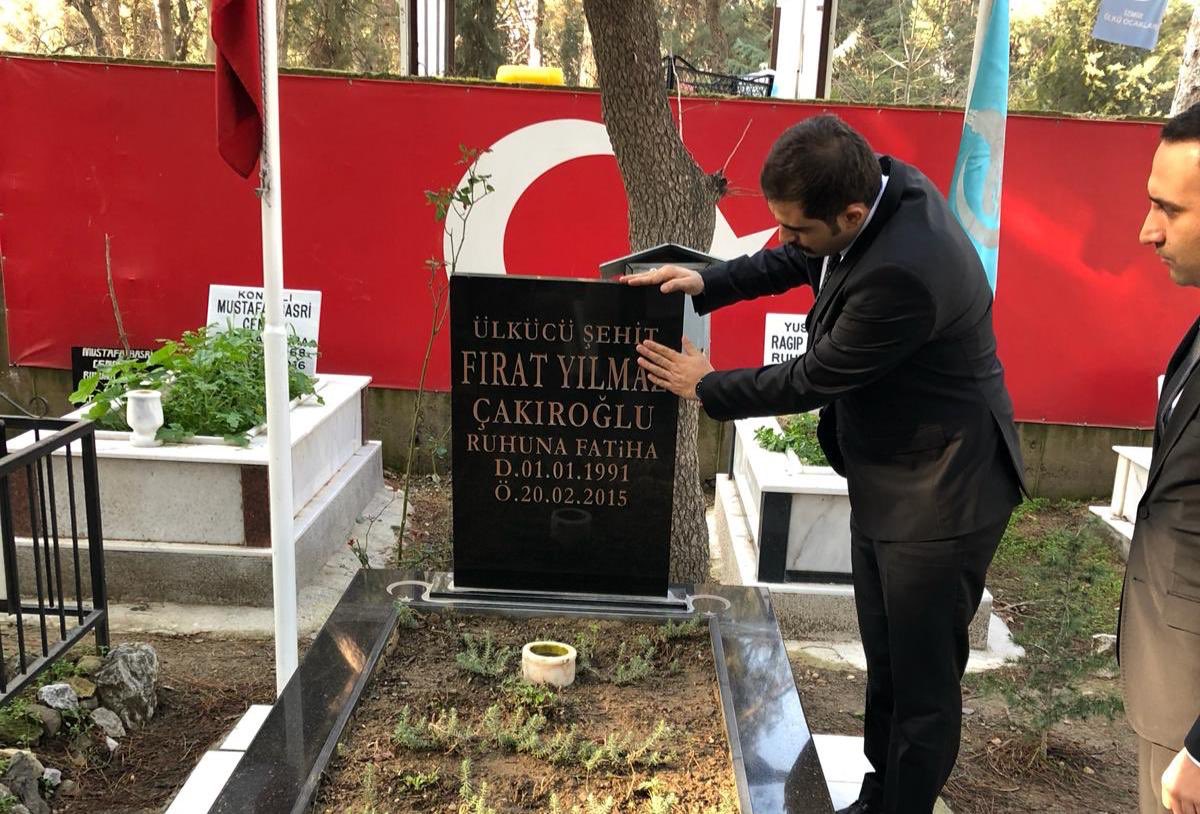 Ülküdaşımız, şehidimiz, Yusuf yüzlümüz Fırat Yılmaz Çakıroğlu’na Fatihalarla Cenab-ı Allah’tan rahmet diliyorum.

#FıratYılmazCakıroğlu