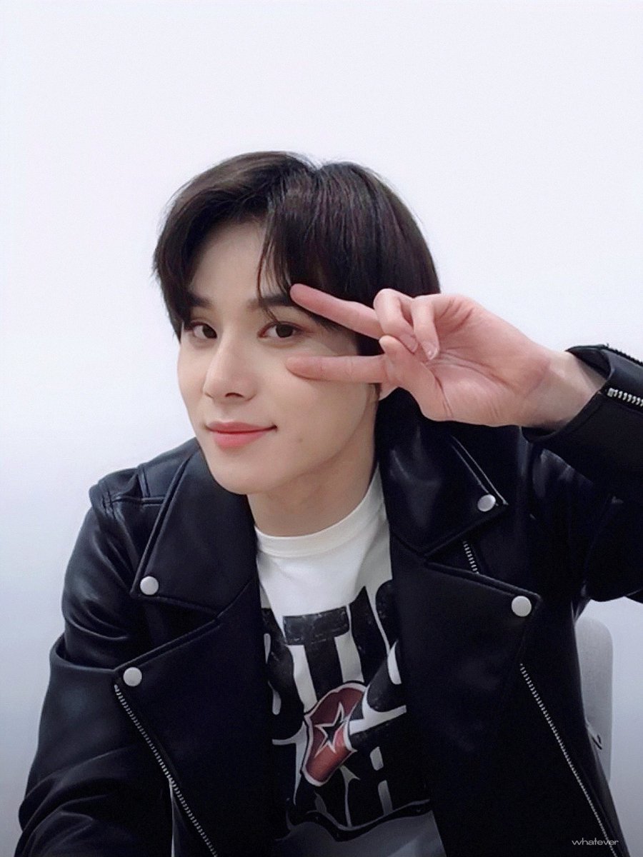 ᴡʜᴀᴛᴇᴠᴇʀ tweet media