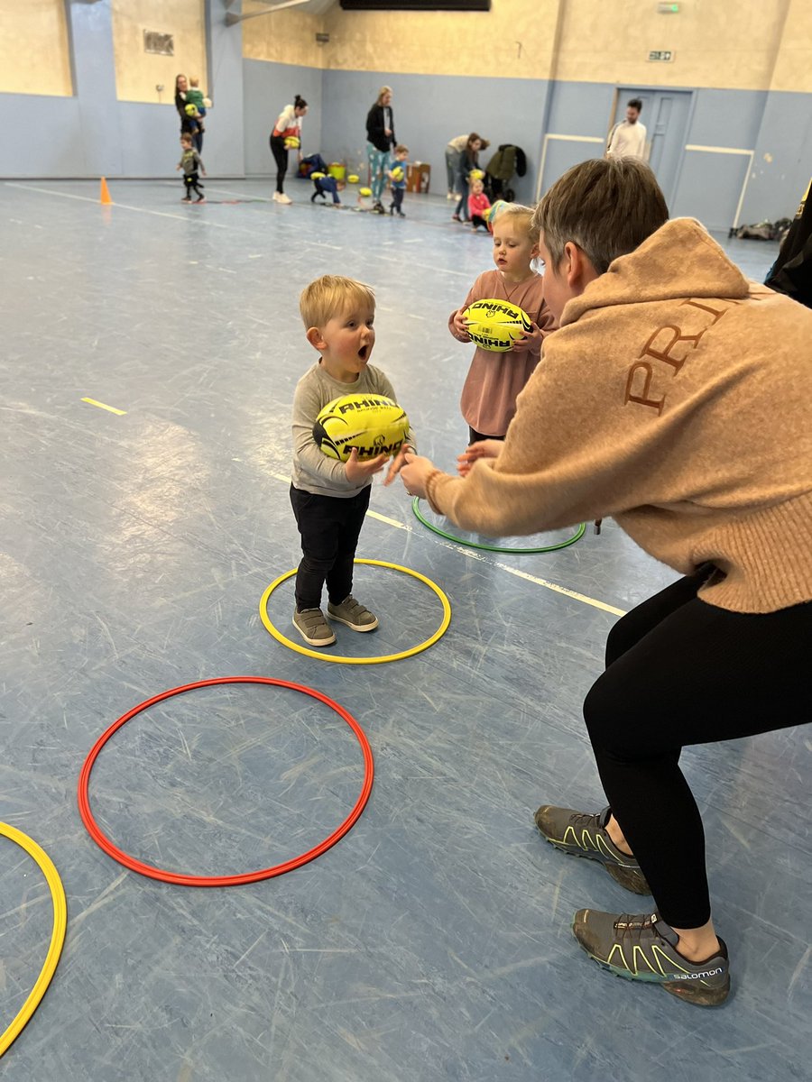 CommunityHRFC's tweet photo. Block one of the Tiny Teri Tryers ✅ 
Been brilliant to see the smiles, the fun the engagement and everyone simply having a good time playing 🏉 If I’m not mistaken that’s what the game is all about,sheer joy. Keep your 👀 peeled for more coming v soon. #thefuturesgreen https://t.co/vW6eb7upTh