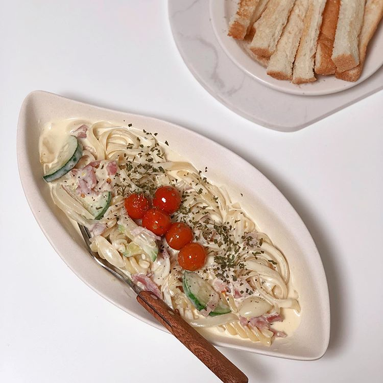cafegemes's tweet photo. ⠀⠀
⠀⠀
Yang pertama adalah hidangan utama. Duldul membawakan 5 jenis hidangan utama yang dapat dipilih sesuai dengan selera Kakak masing-masing.

⭑ Cream Pasta (50)
⭑ Cheese Beef Cutlet (50)
⭑ Cream Soup Set (50)
⠀⠀
⠀⠀ https://t.co/xTkmEPhRWk