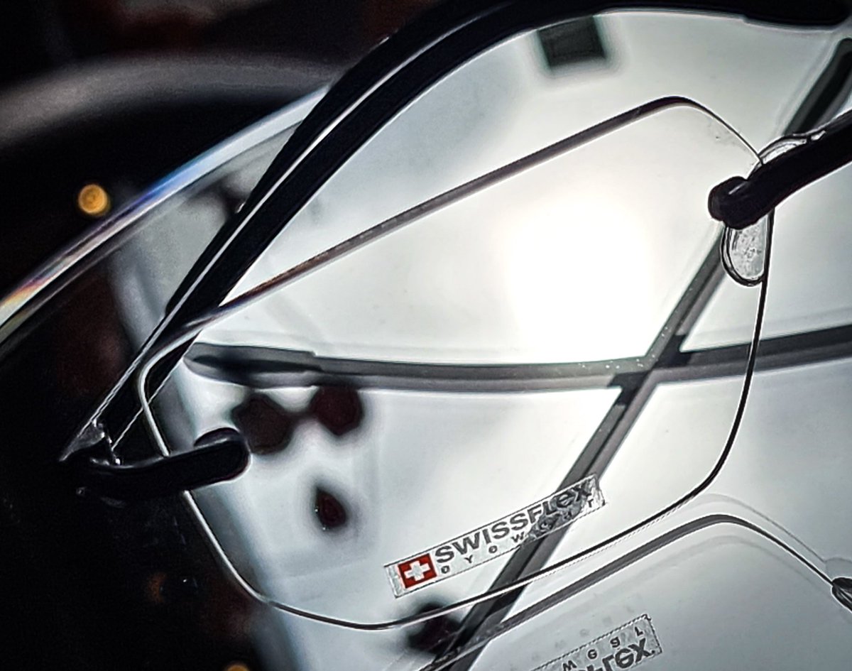 THE BEST RIMLESS GLASSES in town @rockoptika #rocknaked Brand new at ROHQ, with help from our friends <a href="/PKPOptics/">PKP Optics</a> we have set some of our classic lens shapes into the super minimal and lightweight @swissflexofficial Swiss modular #rimless #spectacles #eyewear #eyeweardesigner
