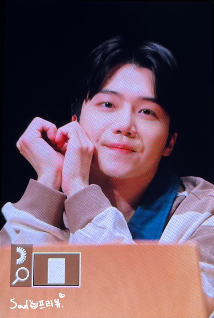 soul_jinho_0417's tweet photo. 220219 MAKESTAR

❤️

#펜타곤        #조진호 #진호 #PENTAGON        #JINHO 
@CUBE_PTG https://t.co/sKHz4AOmCp