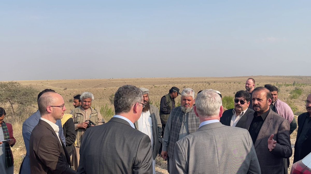GermanyinPAK's tweet image. 🇩🇪 delegation led by @JochenFlasbarth visited @Plant4Pak afforestation site at Garhi Chandan #Peshawar.
Amazing how 🌲🌳 can transform communities. @BMZ_bund committed €36m supporting @ClimateChangePK &amp;amp; @FEWDKPGovt to ensure sustainability of the remarkable #BillionTree program!