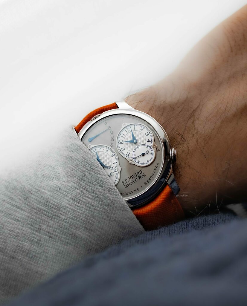 kingflum's tweet photo. Another edition of #bluorange for #strapsaturday - Also, there's a fruit native to Central and South America called black sapote that tastes like chocolate and sweet custard. #funfacts
_____________________________________
#fpjourne #fpjourneofficial #… https://t.co/11VShA9HzF https://t.co/RXdFC6RGdR