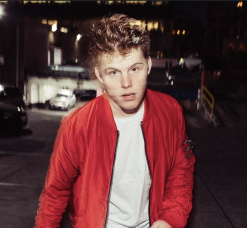 onrepeatmusic's tweet photo. 🎧 “Backseat” 
🗣 #FergusJames
🇦🇺 Sydney
🔊 #indiepop
📆 2021
—————————— 
🔊 https://t.co/Z8AjkBmifz
——————————
#onRepeat #newMusic #musicMatters

#onRepeat2022 playlists here:
Apple Music: https://t.co/TZEmtZ9fd2
Spotify: https://t.co/8kGJiYc5W6 https://t.co/jREWb6ZUCt