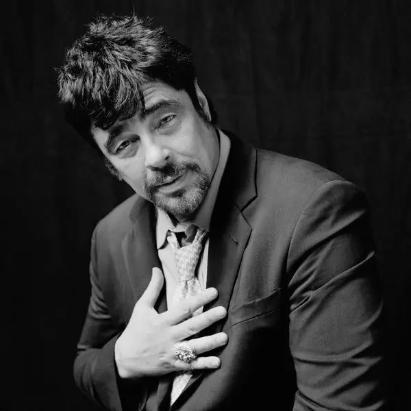 Happy birthday to my love, My Future Husband Benicio Del Toro (that s his full name) 
