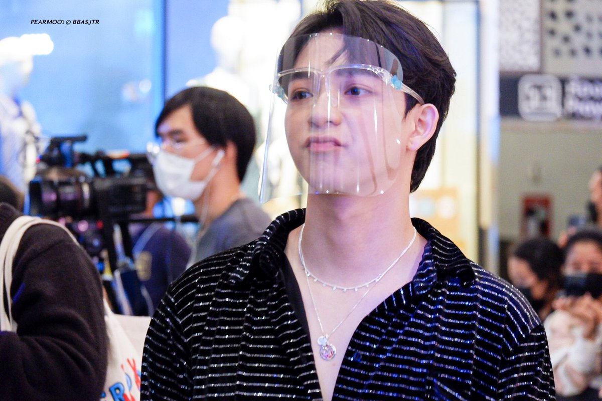 @TellTheWorldILU @netsiraphop @basjtr พี่บาส 5ขวบงับ

 #BASxPraewTalk2022

#บาสเด็กอ้วนที่แท้จริง