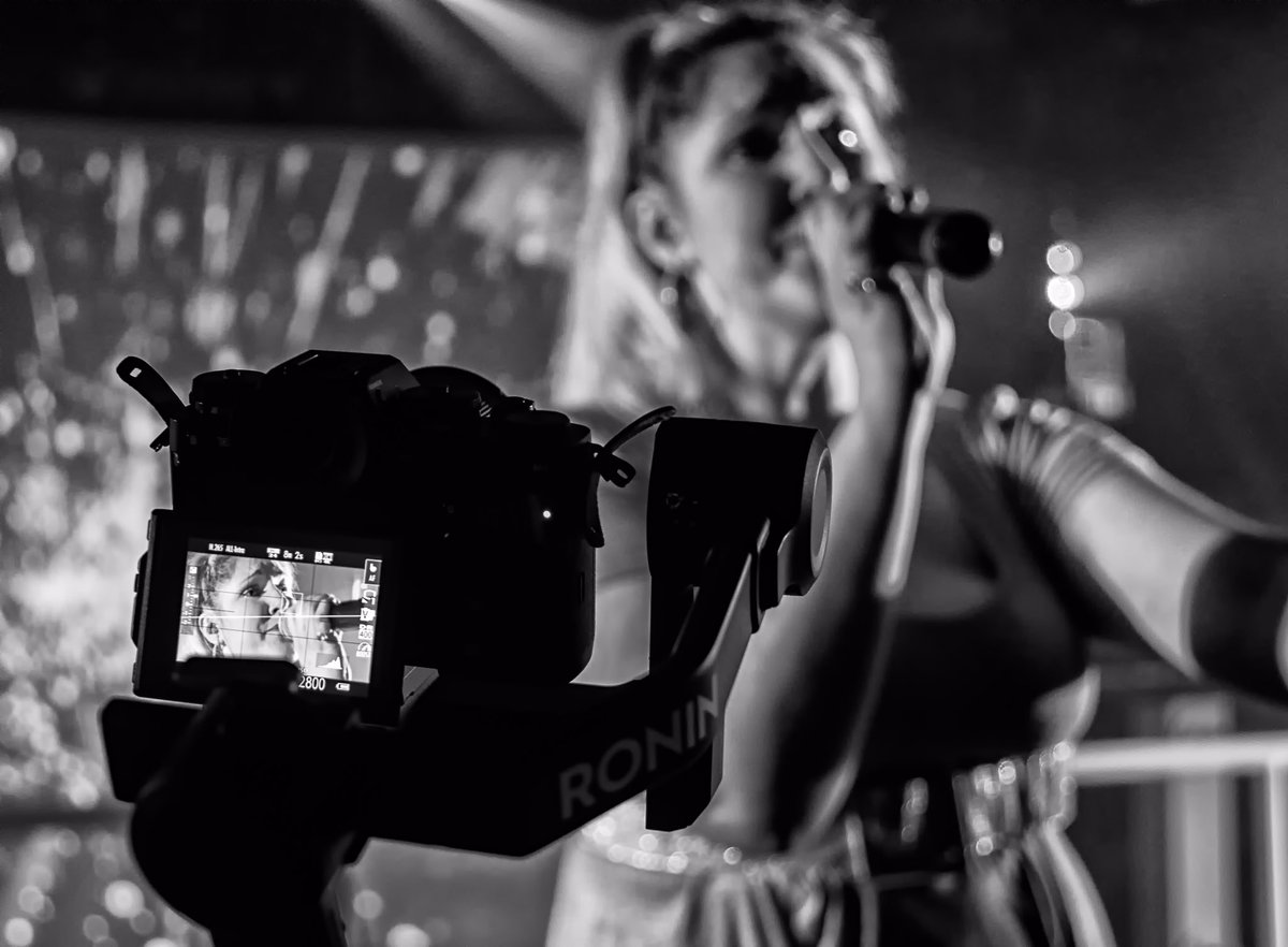 90s_jam's tweet photo. Can’t wait to show you all! #90s #rave #video https://t.co/eP5GeW1rne